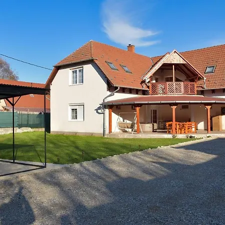 Pensiune Sonia Vendeghaz 3*