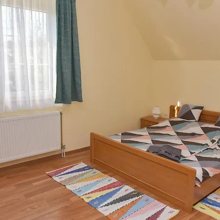 Pensiune Sonia Vendeghaz 3*